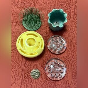 6 vintage flower frogs